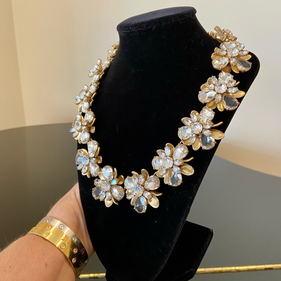 NWT luxe party authentic classic J. Crew flower bomb crystal statement necklace - Picture 4 of 17